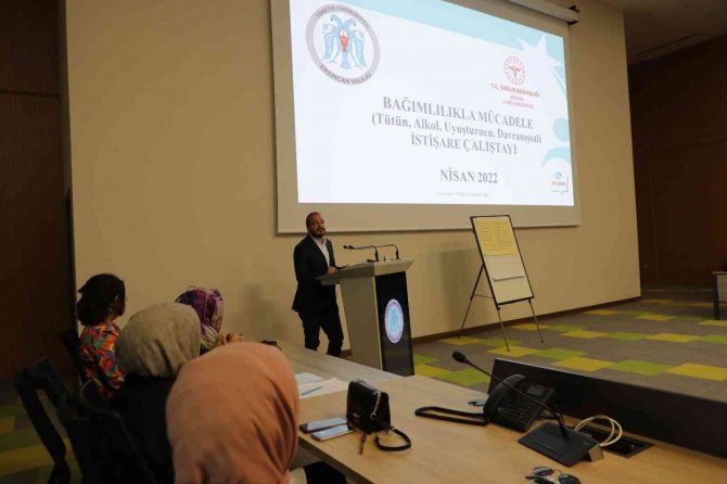 Erzincan’da Bağımlılıkla Mücadele Çalıştayı Sona Erdi