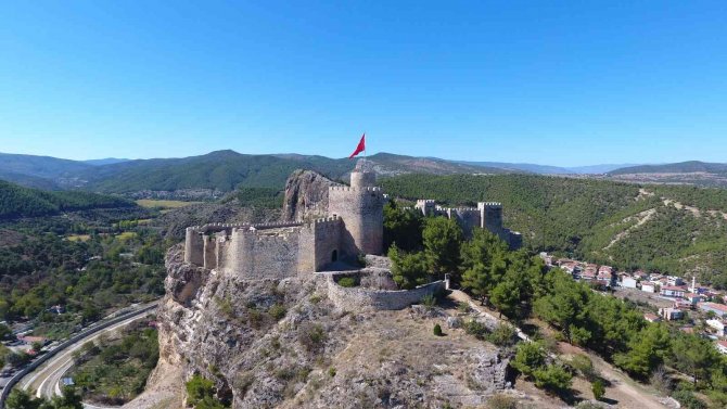İ̇htişamını Osmanlı’dan Alan Boyabat Kalesi