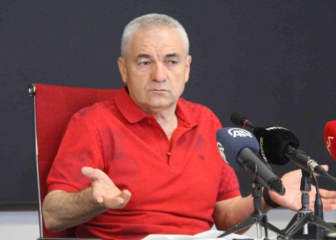 Rıza Çalımbay: "Trabzon Şampiyonluğu Hak Etti"