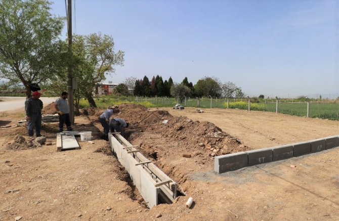 Turgutlu Belediyesinden Çiftçilerin Yüzünü Güldüren Çalışma