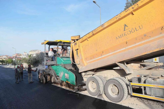 Denizli’de Caddeler Yenilenmeye Devam Ediyor