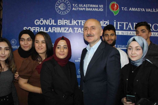 Bakan Karaismailoğlu: “Taş Üstüne Taş Koymayanların Ettikleri Boş Laflar Sizi Aldatmasın”