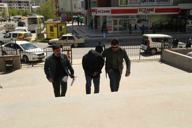 Velayet Kavgasında Tartıştığı Eski Eşini Öldüren Şahıs Gözaltına Alındı
