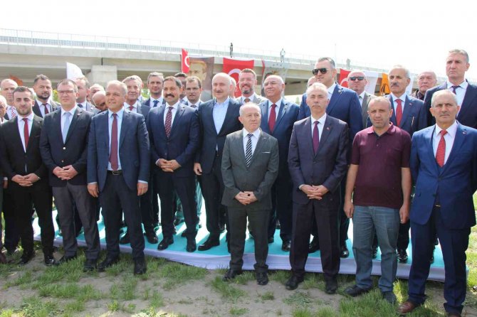 Bakan Karaismailoğlu Amasya’da Konuştu: “Yeni Türkiye’nin Geleceğini Planlıyoruz”