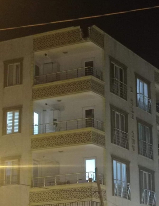 Çiftçinin Uzun Zamandır Beklediği Yağmur Geldi