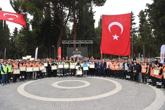 Büyükşehir, Başçeşme Mezarlığı’nı Maneviyatına Yakışır Hale Getirdi