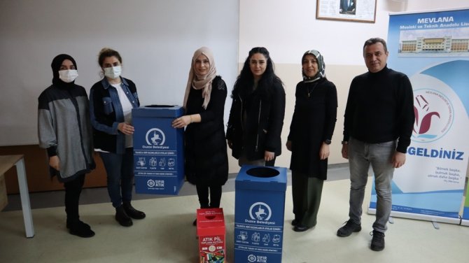 15 Bin Tona Yakın Çöp Toplandı