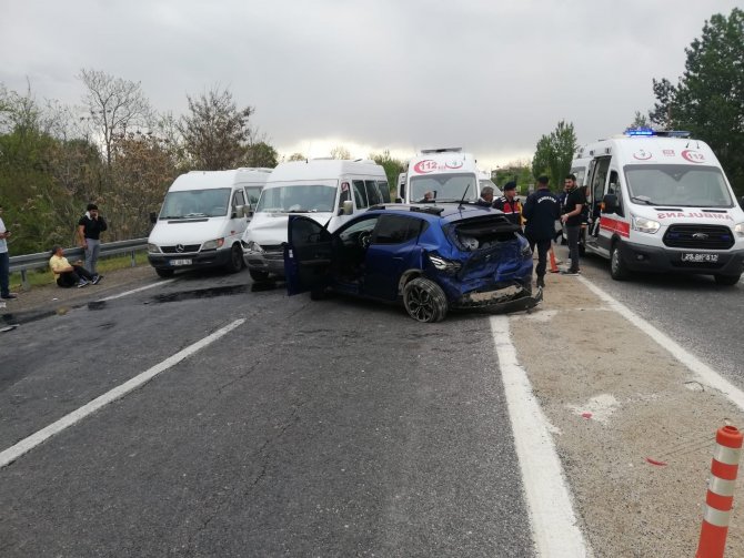 Elazığ’da Trafik Kazası: 5 Yaralı
