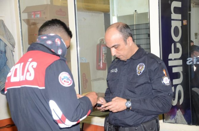 Kumar Oynatan İşyerlerine Baskın