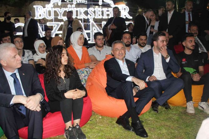 Cumhurbaşkanı Yardımcısı Oktay: "Milli Silahları Geliştirmeseydik, Bugün Rahat Olamazdık"