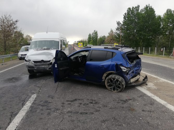 Elazığ’da Trafik Kazası: 5 Yaralı
