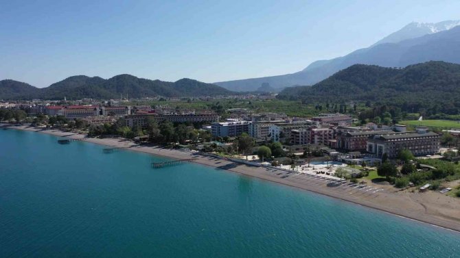 Kemer’de Bayram Sebebiyle Doluluk Yüzde 80’e Ulaştı