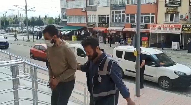 Uyuşturucu Madde Ticareti Yapan 5 Kişi Tutuklandı