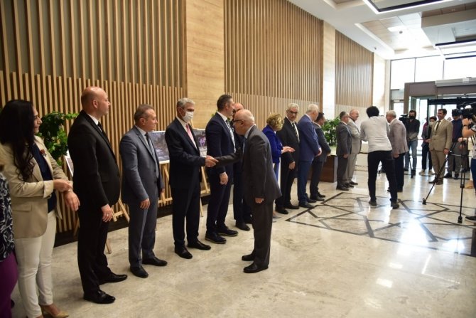 Başkan Ergün Personeliyle Bayramlaştı