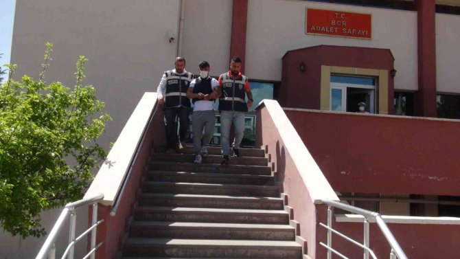 Cinayet Zanlısı Adliyeye Sevk Edildi