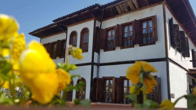 “Korumanın Başkenti” Safranbolu’da Pandemi Sonrası İlk Ramazan Bayramı