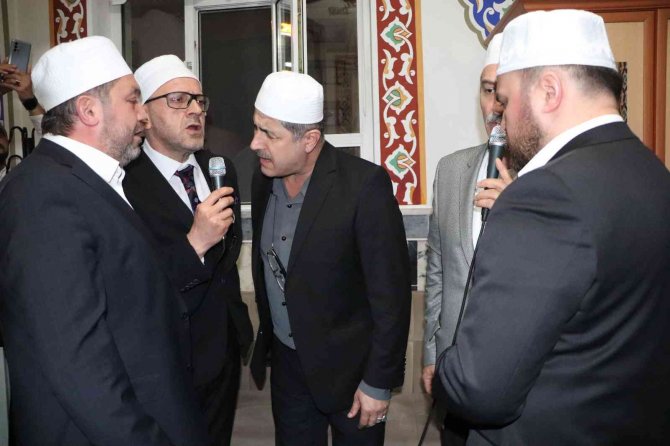 Çarşamba’da 300 Yıllık Gelenek Yaşatıldı: Enderun Usulü Teravih Kılındı