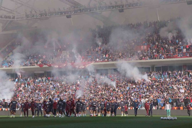 Trabzonspor, Taraftarı İle Buluştu