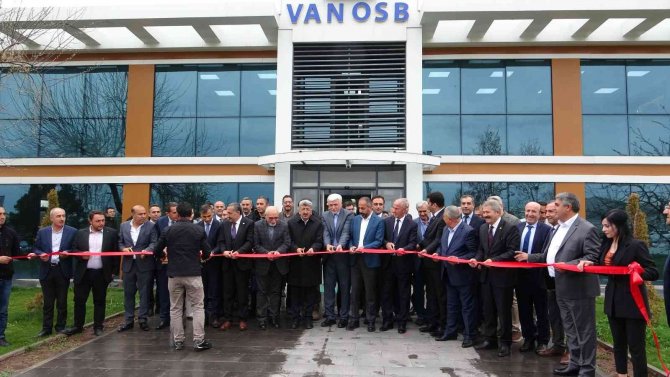 Van Osb’de 20 Milyon Euro’luk Yatırımın Temeli Atıldı