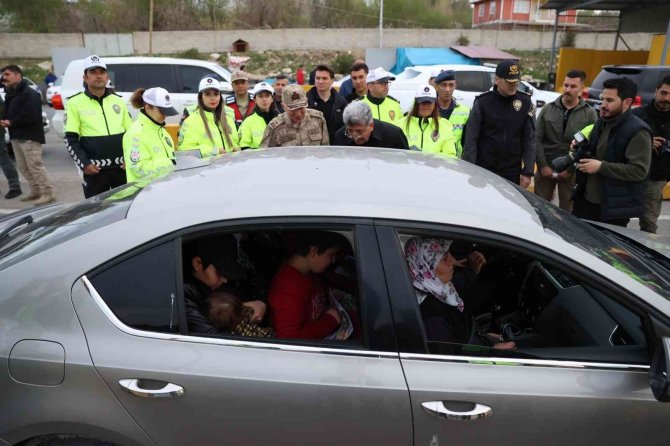 Van’da ‘Bayramınız Kemerli Olsun’ Uygulaması