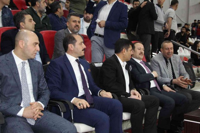 Efeler Ligi: Cizre Belediyespor: 2 - Galatasaray Hdı Sigorta: 3