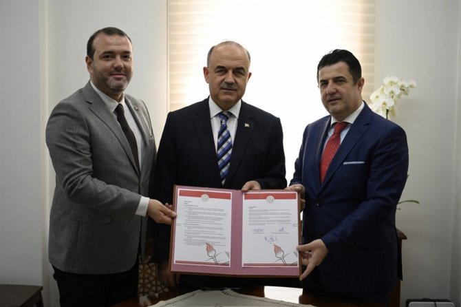 Yalova’da Öğrencilere Staj İmkanı Sağlamak İçin Protokol İmzaladı