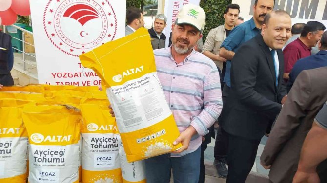 Yozgat’ta Bin 50 Çiftçiye Yağlık Ayçiçeği Ve Nohut Tohumu Dağıtıldı