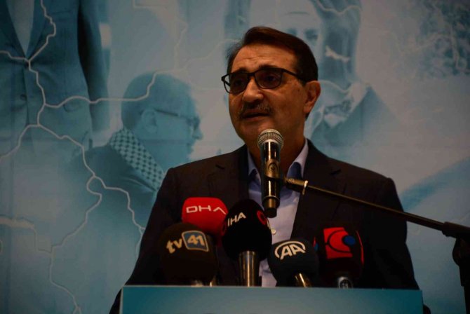 Bakan Dönmez: "Belediyelere Doldurduğunuz Kandil Kadrolarının Hesabını Utanmadan Nasıl Çıkıp Milletimize Anlatacaksınız?"