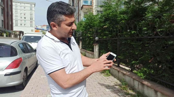 İ̇ki Dakikaca Çaldıkları Araçla Böyle Hırsızlık Yaptılar