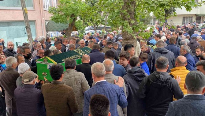 Tuzla’daki Patlamada Yaşamını Yitiren İşçi Son Yolculuğuna Uğurlandı