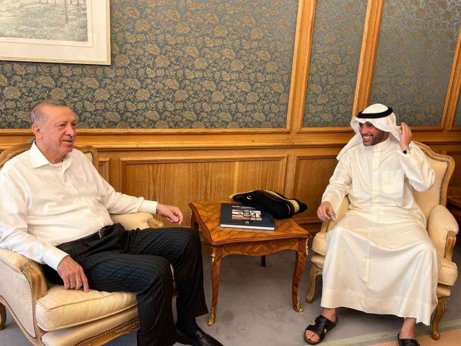 Cumhurbaşkanı Erdoğan, Mekke’de Kuveyt Ulusal Meclisi Başkanı Ganim’i Kabul Etti