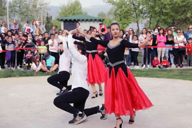 Menteşe’de Dünya Dans Günü Coşkusu