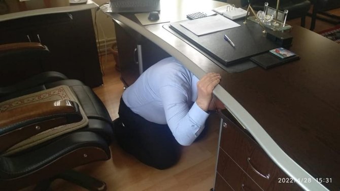 Emet İ̇lçe Müftülüğü’nde Deprem Tatbikatı