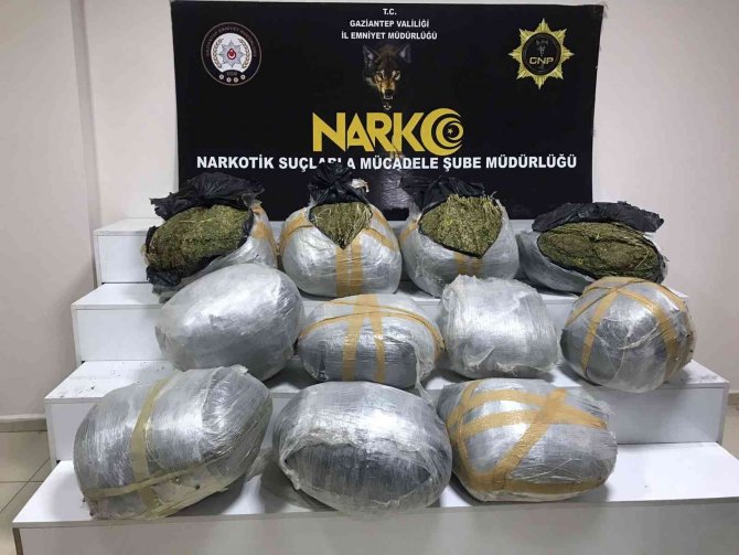Otobanda Nefes Kesen Uyuşturucu Operasyonu: 111 Kilo Esrar Ele Geçirildi