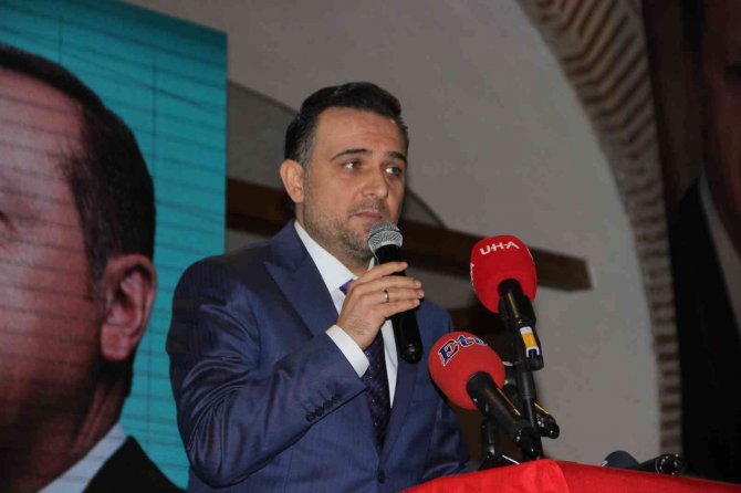 Ak Parti’li Baybatur’dan Chp’li Özel’e Tepki