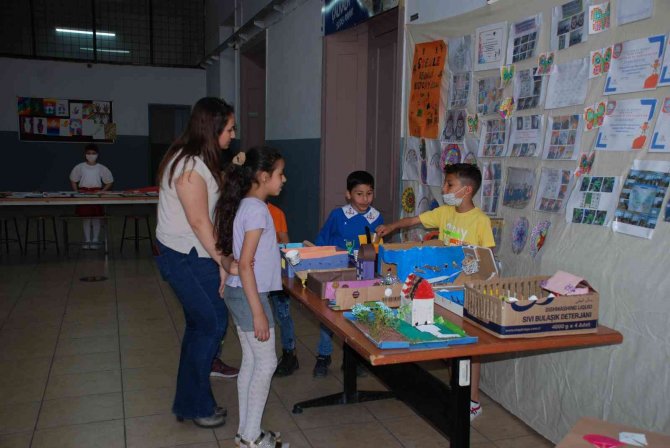 Geri Dönüştürerek Kendilerini Keşfettiler