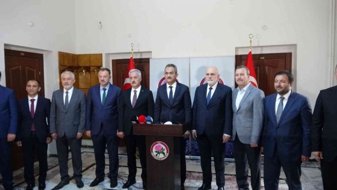 Bakan Özer: "25 Milyonluk Ödemeyi Isparta’mıza Kazandırmış Bulunuyoruz’’