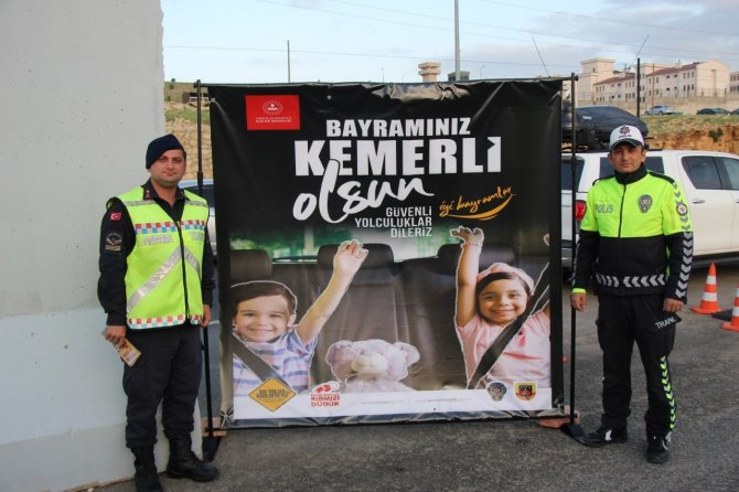 Mardin’de Bayram Öncesi Emniyet Kemeri Uygulaması