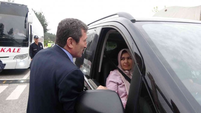 Muğla Valisi Tavlı Önce Denetimlere Katıldı Sonra İftarını Jandarma Ve Emniyet Birimleri İle Yaptı