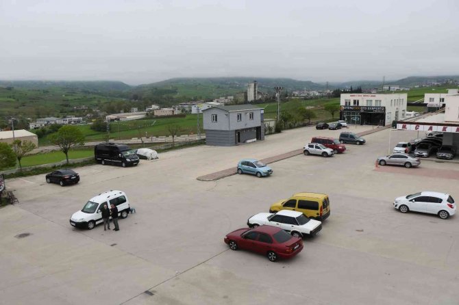 2. El Oto Pazarında Yaprak Bile Kıpırdamıyor