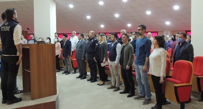 Dpü Tavşanlı Meslek Yüksekokulu’nda " El Ele Güvenli Geleceğe" Konferansı