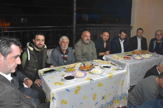 Başkan Çelik 29. Sahuru Akpınar Mahallesi’nde Yaptı