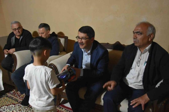 Başkan Çelik 29. Sahuru Akpınar Mahallesi’nde Yaptı