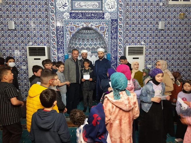 Sinop’ta Öğrenciler ‘İbadette’ Yarıştı