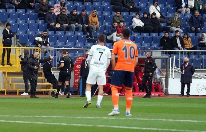 Spor Toto Süper Lig: Kasımpaşa: 2 - Medipol Başakşehir: 3 (Maç Sonucu)