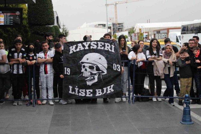 Beşiktaş Kafilesi Kayseri’de