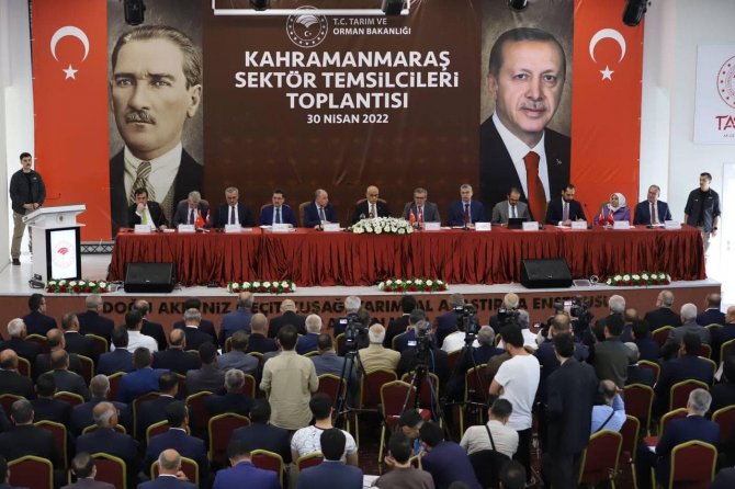 Bakan Kirişci, Tarım Sektör Temsilcileriyle Bir Araya Geldi