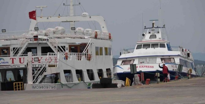 Türk Turistlerden Yunan Adalarına Bayram Yoğunluğu