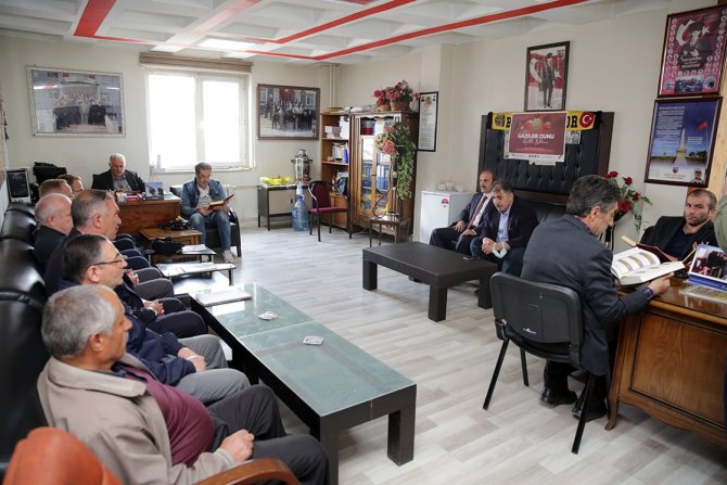 Vali Epcim İle Milletvekili Battal Şehitler İçin Okunan Hatmi-i Şerif’in Duasına Katıldı