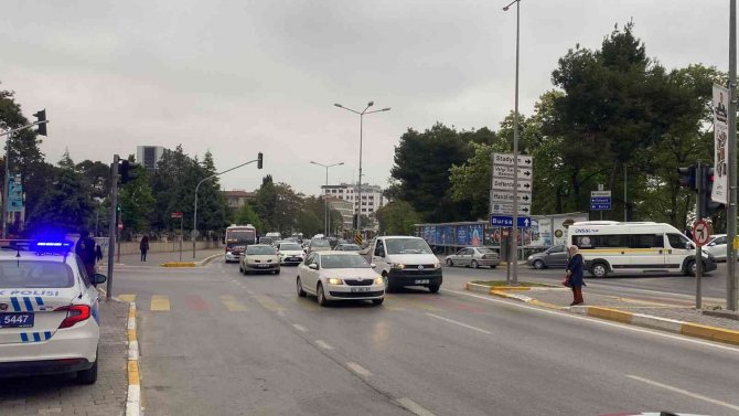 Balıkesir’de Bayram Öncesinde Trafik Yoğunluğu